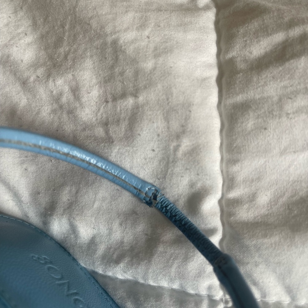 Song Of Style Noelle Heels in Blue - Picture 4 of 6